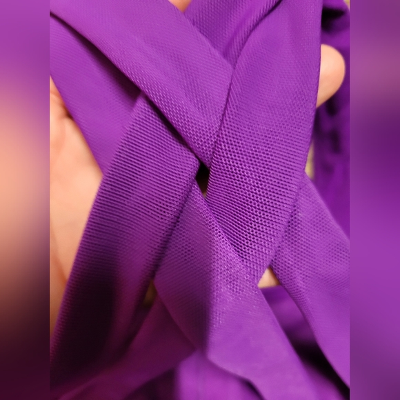 Lululemon workout top Purple/Plum/Magenta - Picture 4 of 5